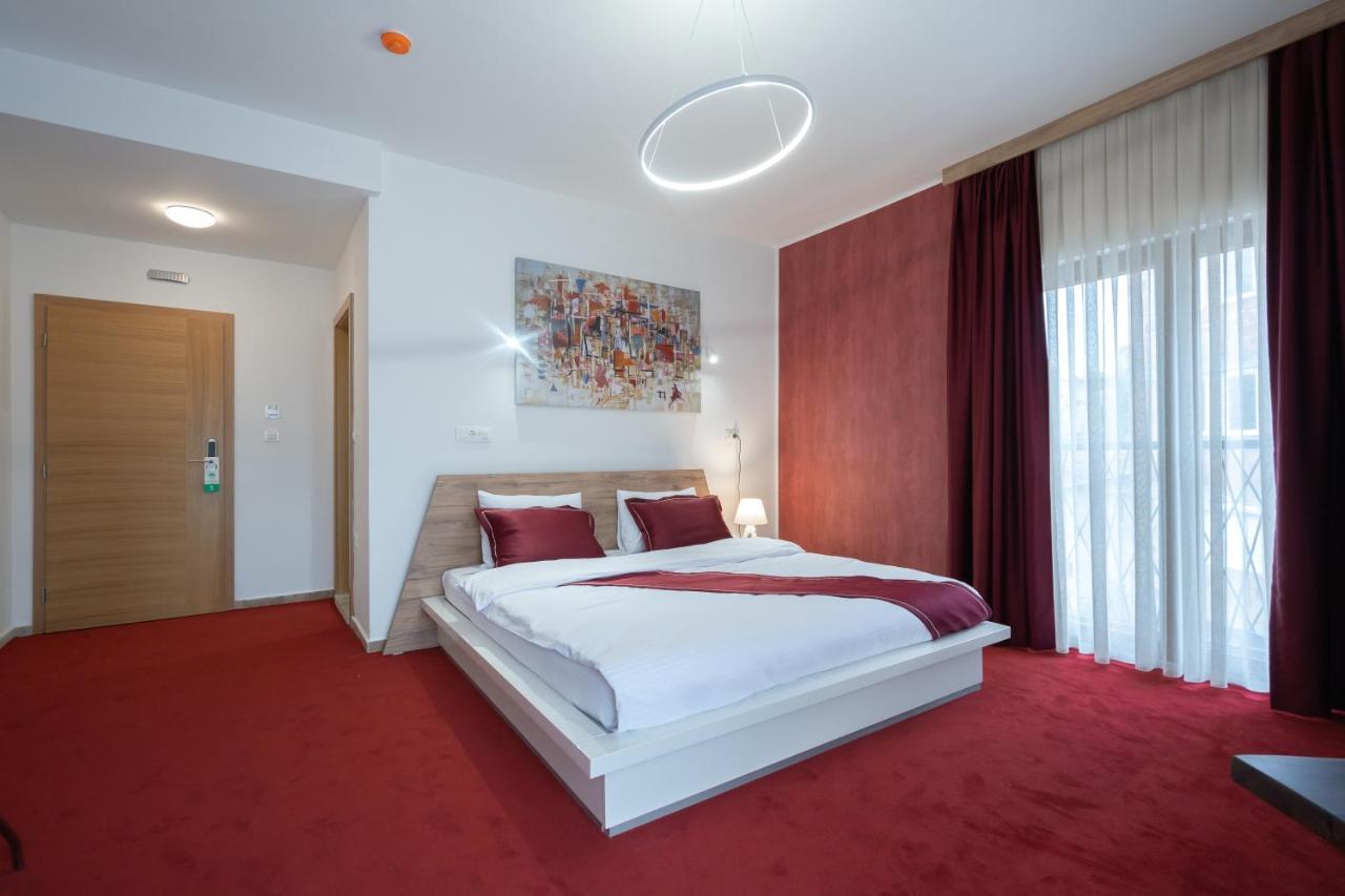 Austrian Palace Hotel Üsküp Dış mekan fotoğraf