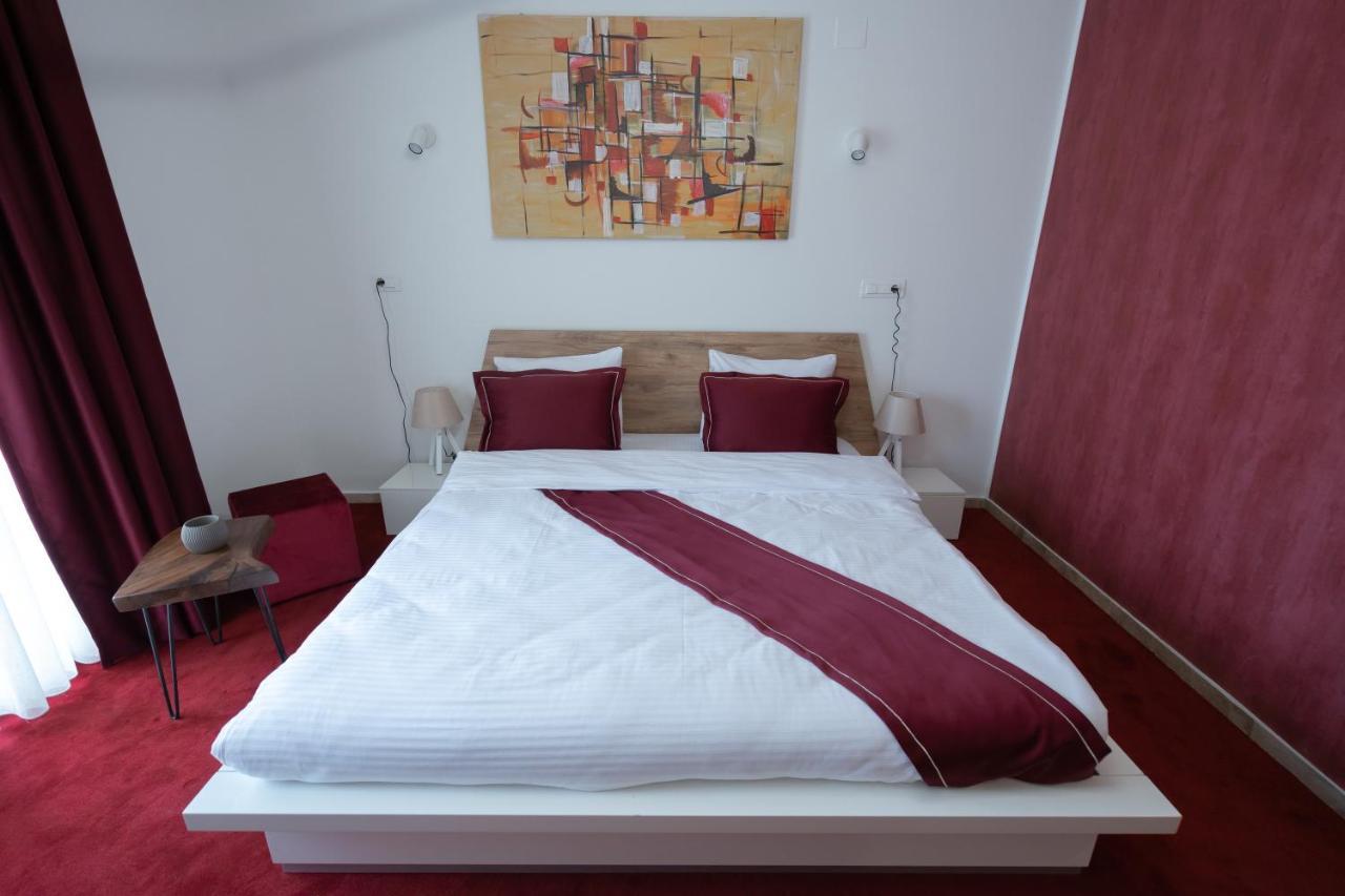 Austrian Palace Hotel Üsküp Dış mekan fotoğraf