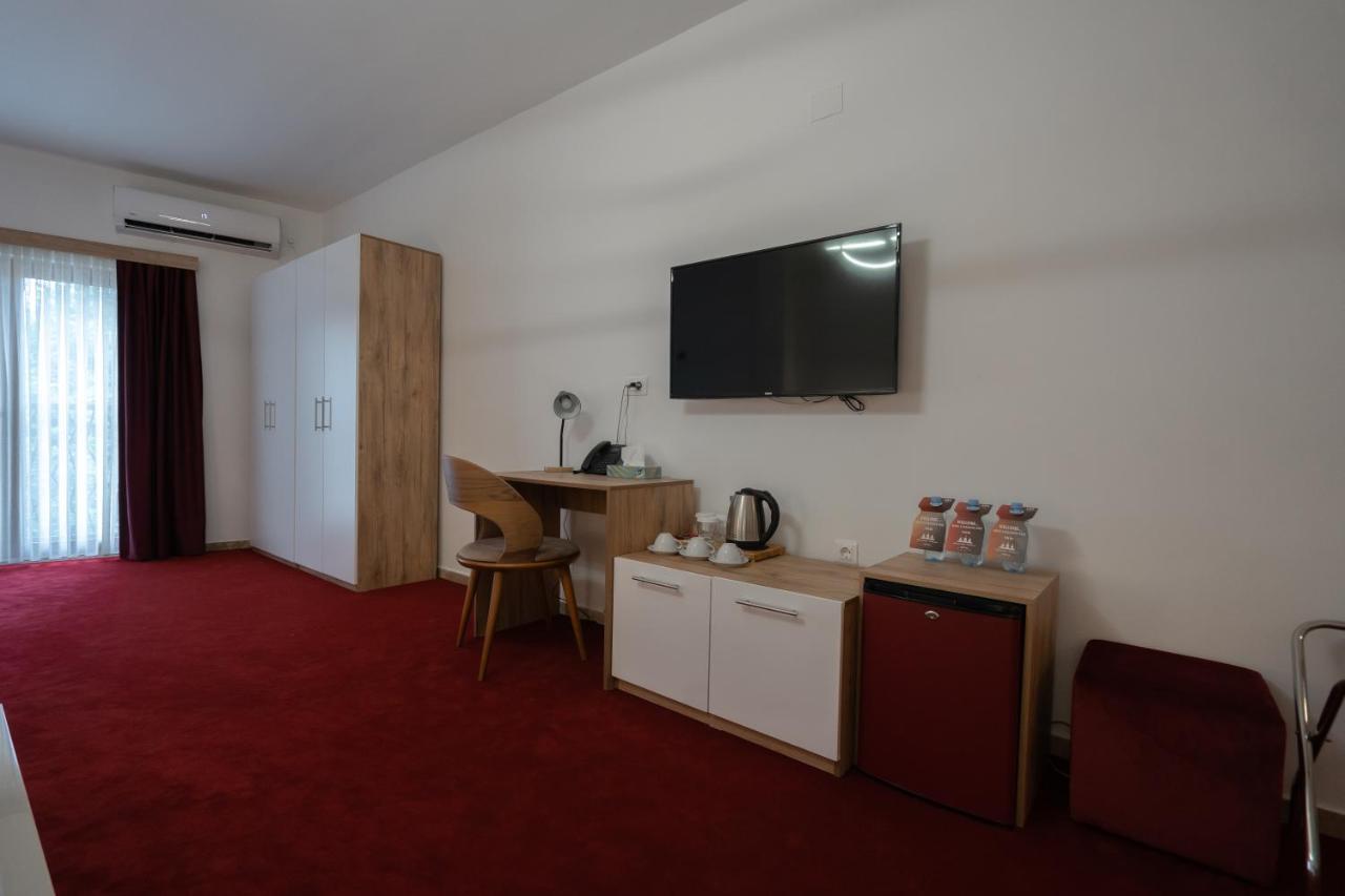 Austrian Palace Hotel Üsküp Dış mekan fotoğraf