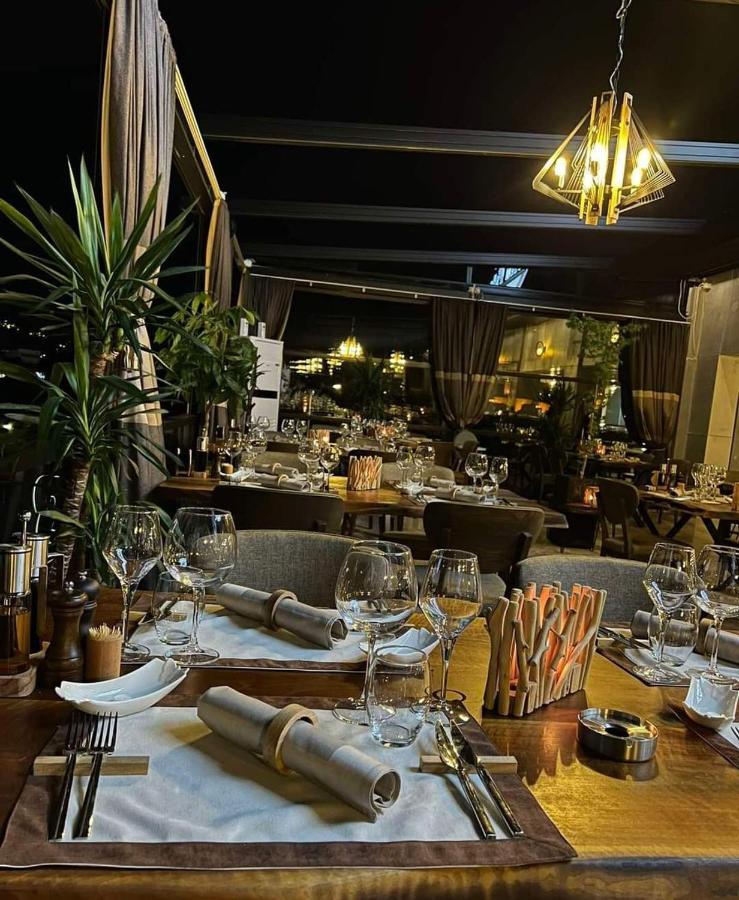 Austrian Palace Hotel Üsküp Dış mekan fotoğraf